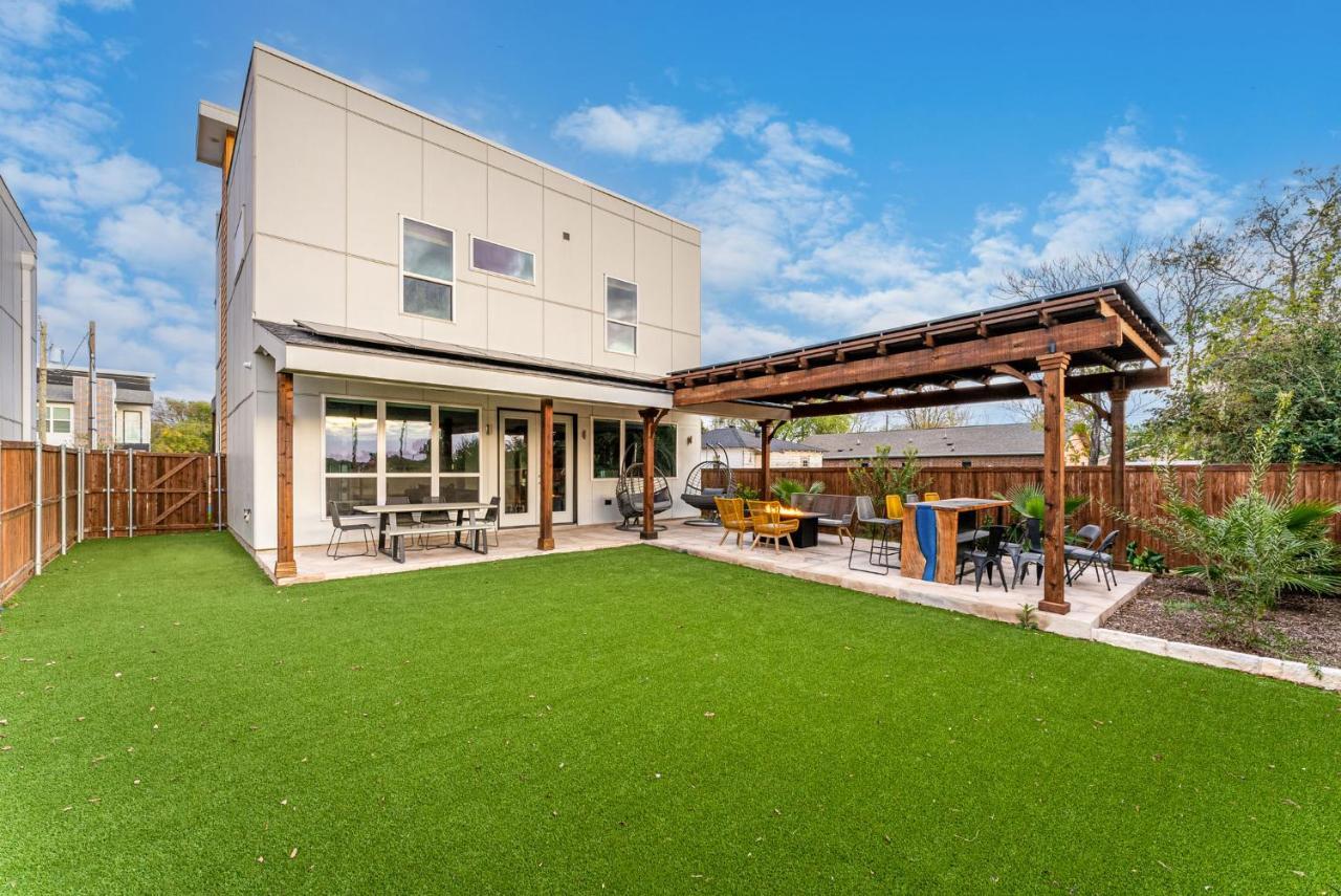 Luxury Home With Rooftop Views ดัลลัส ภายนอก รูปภาพ